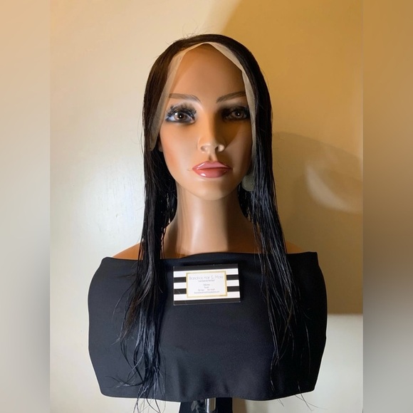 13x4 Lace Front Brazilian Straight Wig-18” - Picture 6 of 13